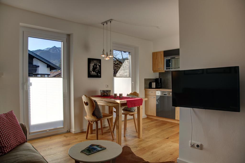 Landhaus Ela Oberstdorf Bagian luar foto